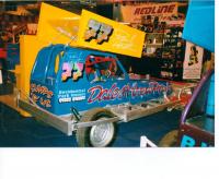 2002_4.jpg